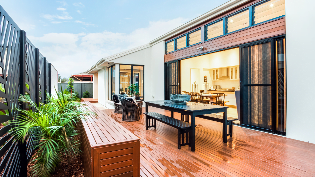 Timber Decking Cost-Saving Tips and Tricks